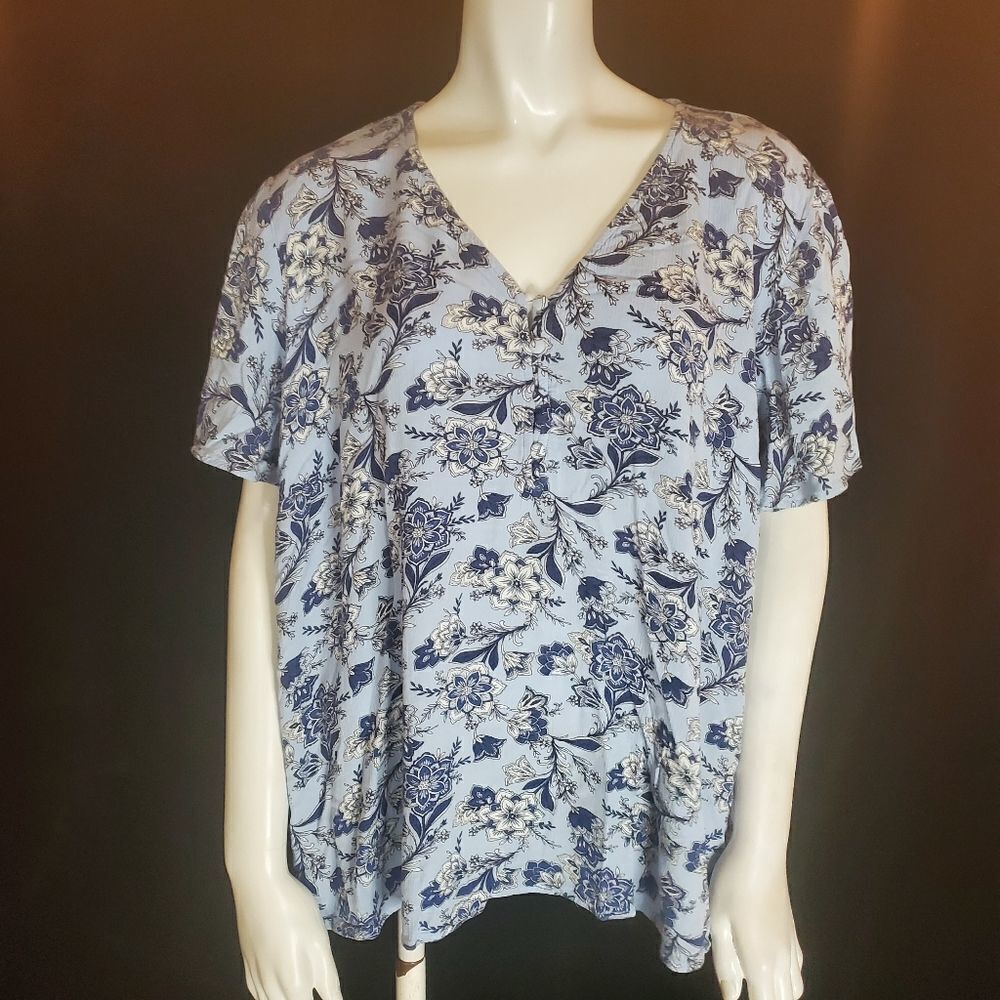 Lane Bryant Blue Floral Top (20) - Picture 3 of 6